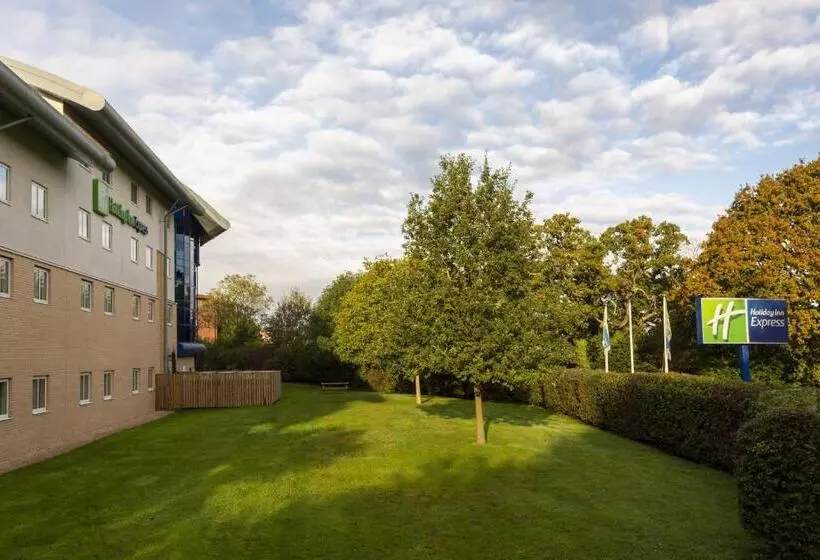 Fotos del hotel Holiday Inn Express Southampton - M27, J7, An Ihg:  12