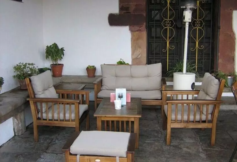 Fotos del hotel Monumento Pazo Do Castro:  8
