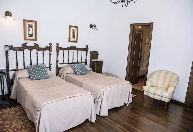 Fotos del hotel Monumento Pazo Do Castro:  6