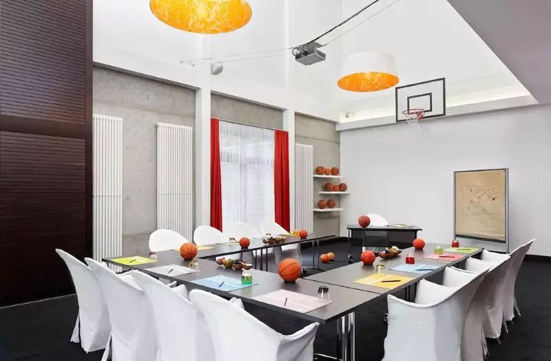 Fotos del hotel Superbude Altona Paradise:  23