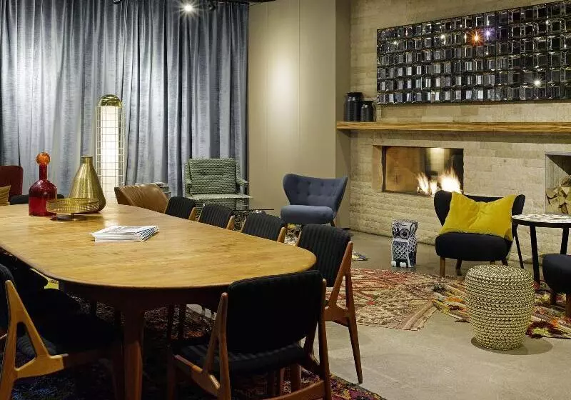 Fotos del hotel Superbude Altona Paradise:  22