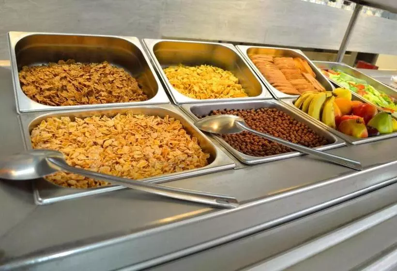 Fotos del hotel Elizabeth Ciudad Deportiva:  20