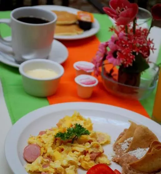 Fotos del hotel Elizabeth Ciudad Deportiva:  18