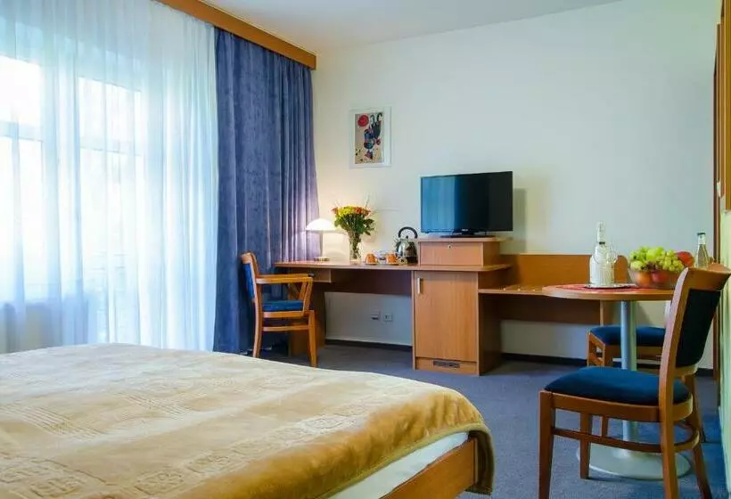 Fotos del hotel Inos:  1