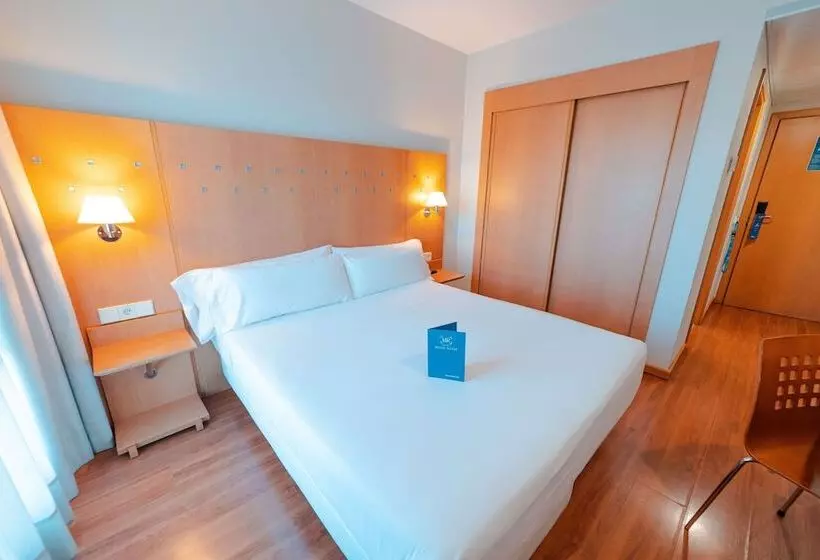 Fotos del hotel Monte Rozas:  10