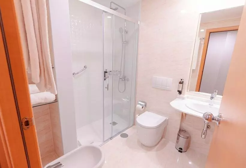 Fotos del hotel Monte Rozas:  5