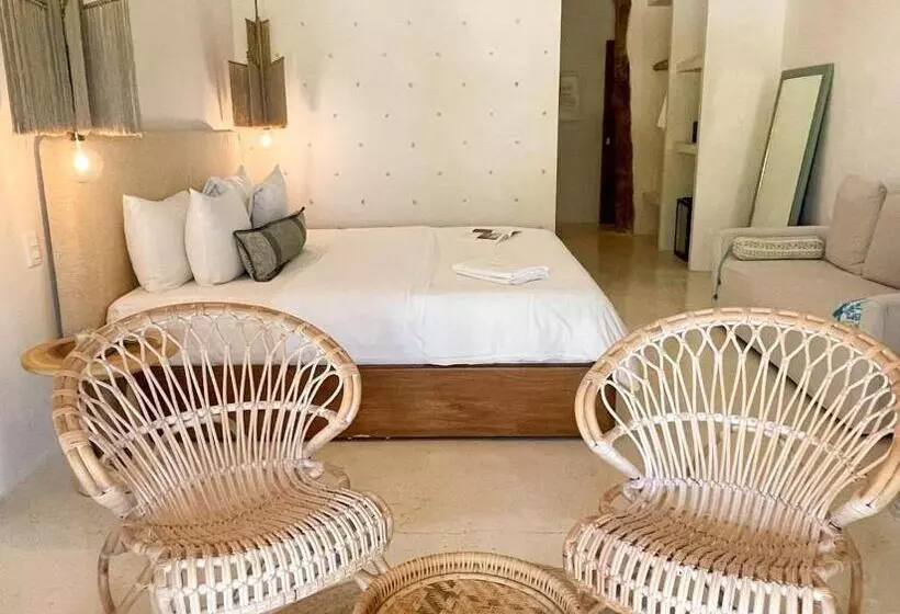 Ser Casasandra Boutique