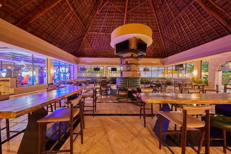 Fotos del hotel Bahia Principe Exlpore Coba:  27