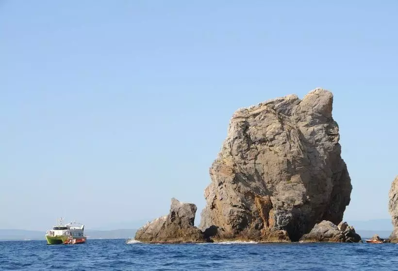 Fotos del hotel Ampuria Inn:  9