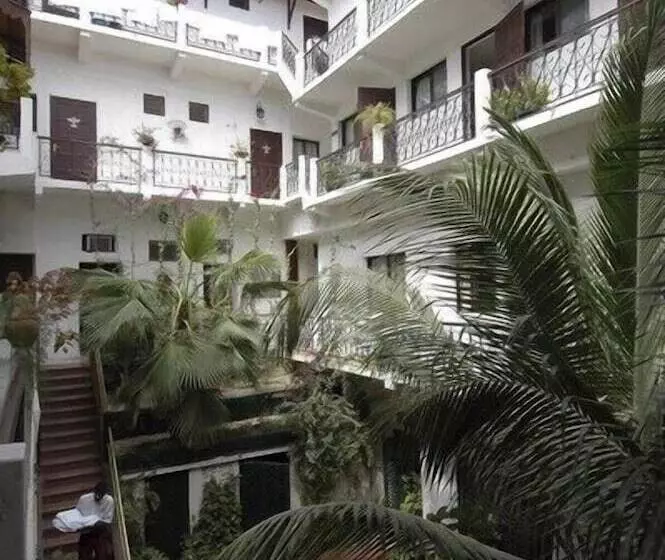 Fotos del hotel Hôtel De La Poste:  15