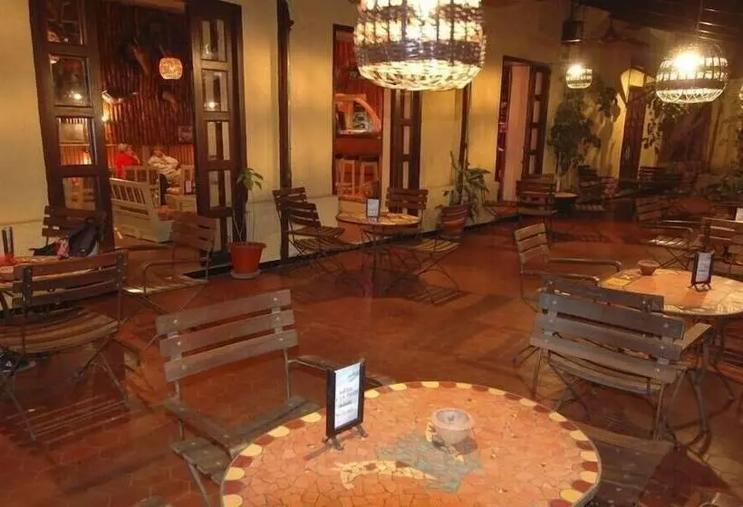 Fotos del hotel Hôtel De La Poste:  4