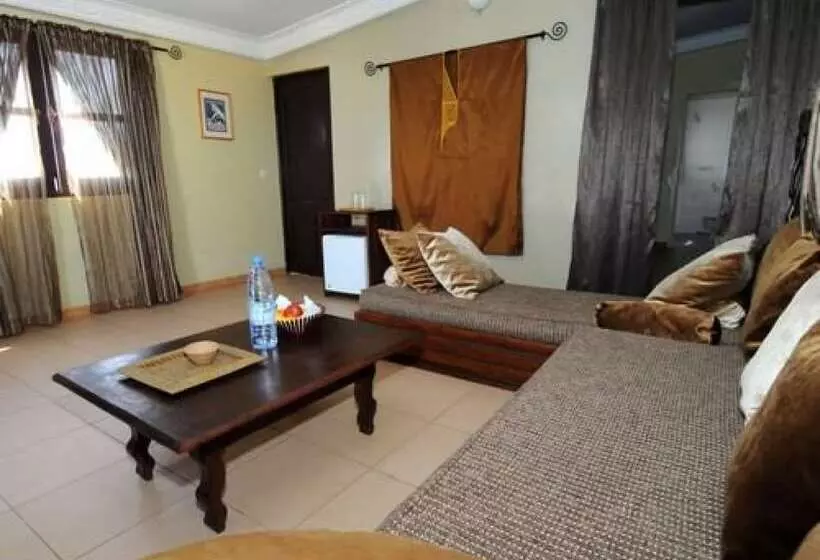 Fotos del hotel Hôtel De La Poste:  24