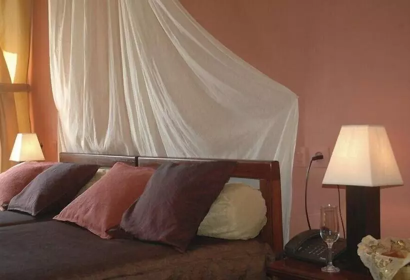 Fotos del hotel Hôtel De La Poste:  23