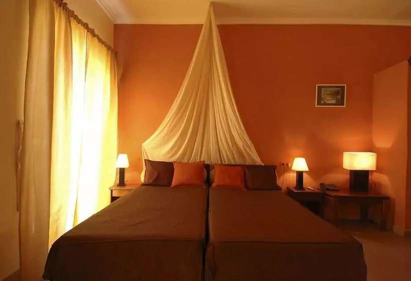 Fotos del hotel Hôtel De La Poste:  2