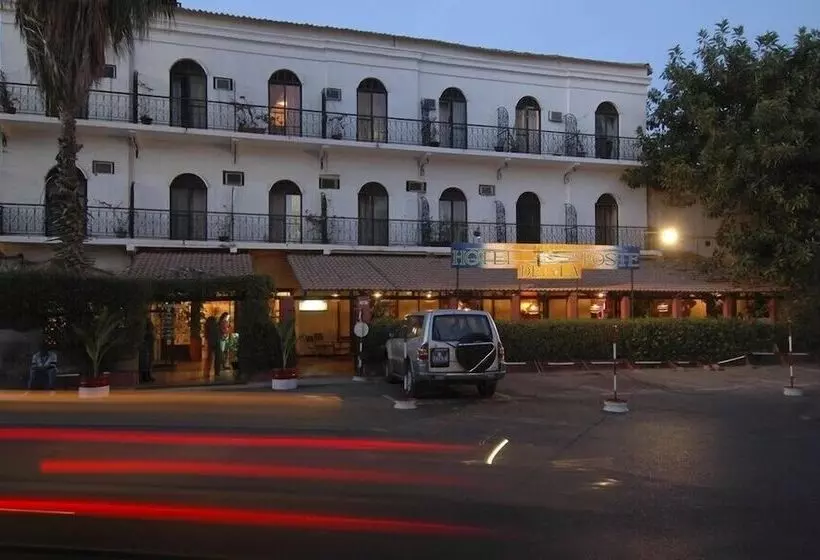 Fotos del hotel Hôtel De La Poste:  1