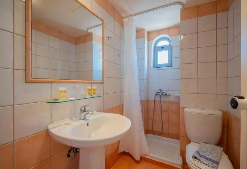 Fotos del hotel Lefkoniko Bay:  17