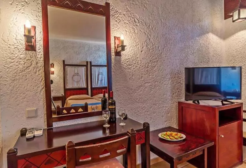 Fotos del hotel Lefkoniko Bay:  18