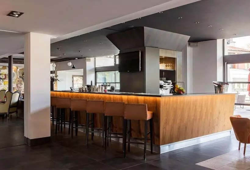 Fotos del hotel Newhotel Of Marseille - Vieux Port:  8