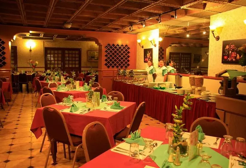 Fotos del hotel Roma Plaza:  5