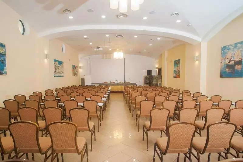 Fotos del hotel Le Cheminee Business:  11