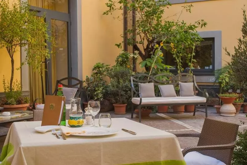 Fotos del hotel Le Cheminee Business:  6