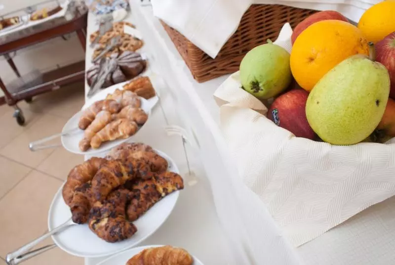 Fotos del hotel Le Cheminee Business:  10