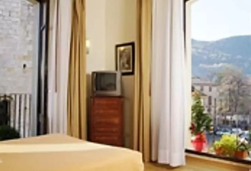 Fotos del hotel Comte Tallaferro:  6