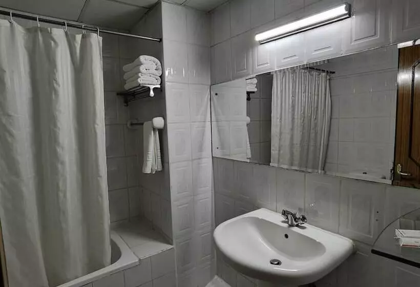 Fotos del hotel Fortune Karama:  7