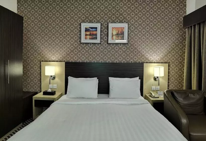 Fotos del hotel Fortune Karama:  17