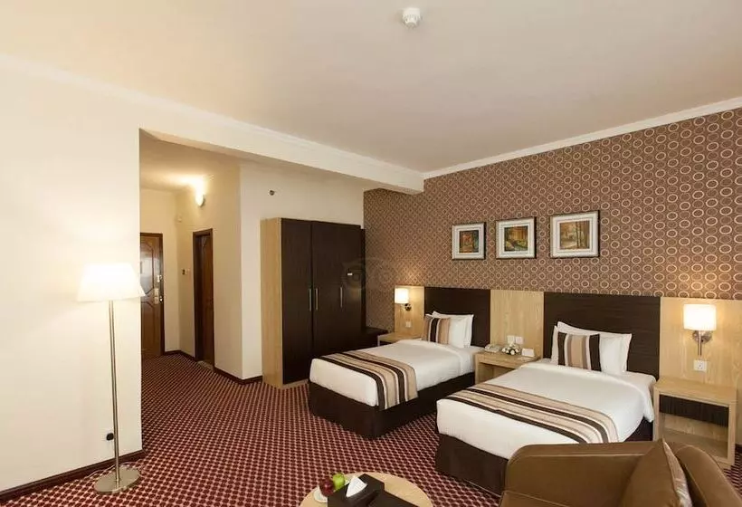 Fotos del hotel Fortune Karama:  14