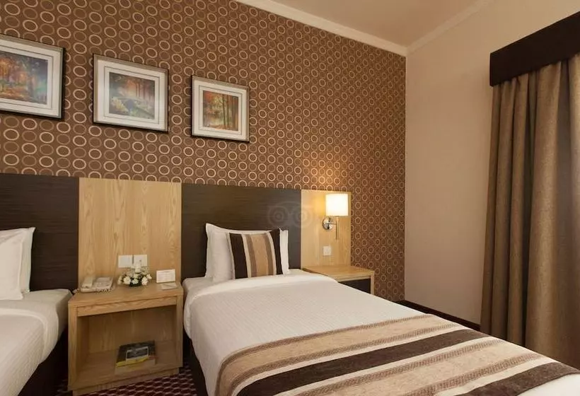 Fotos del hotel Fortune Karama:  12