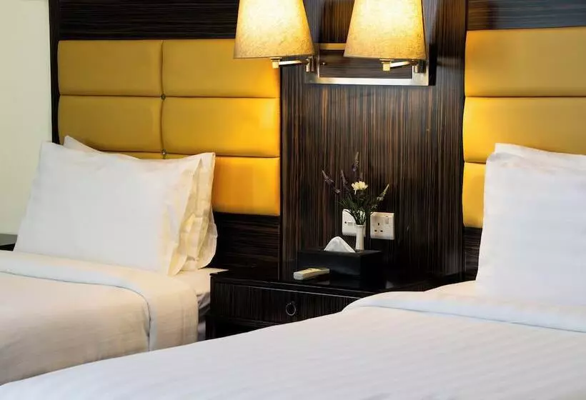 Fotos del hotel Fortune Karama:  32