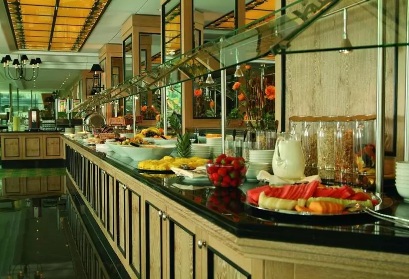 Fotos del hotel Maritim  Dresden:  23