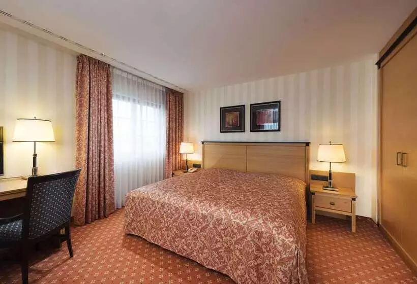 Fotos del hotel Maritim  Dresden:  2