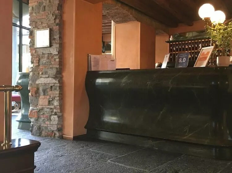 Fotos del hotel Albergo Le Due Corti:  17