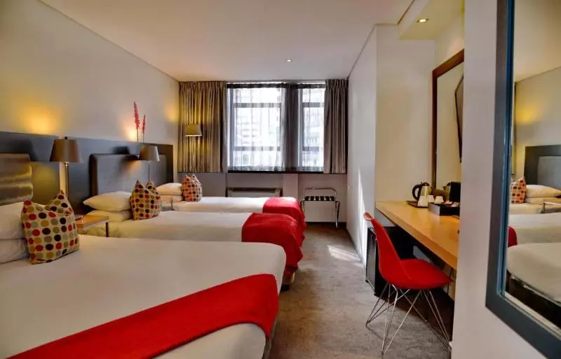 Fotos del hotel Fountains:  2