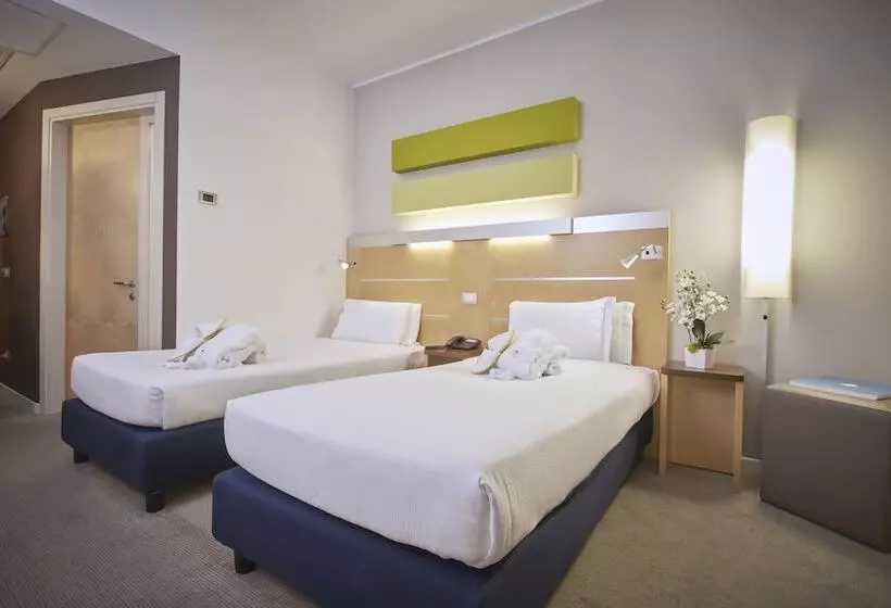 Fotos del hotel Ih S Milano Gioia:  12