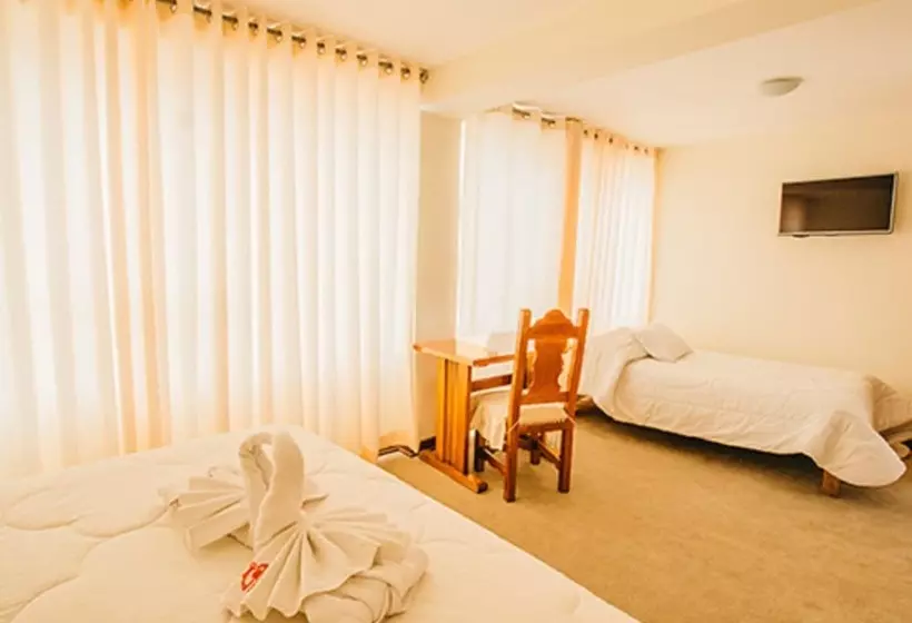 Fotos del hotel Hotel El Buho:  17