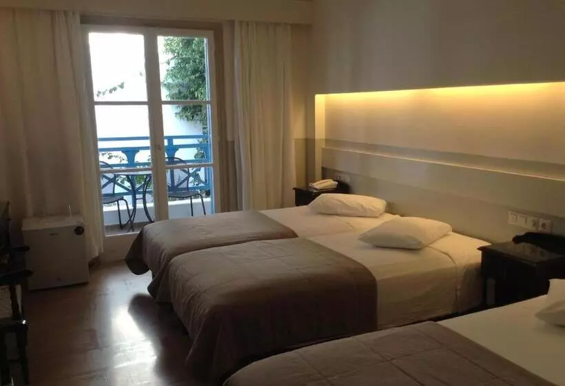 Fotos del hotel Kamari Beach:  11