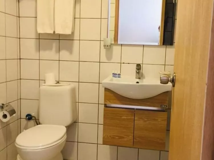 Fotos del hotel Esat Otel:  7