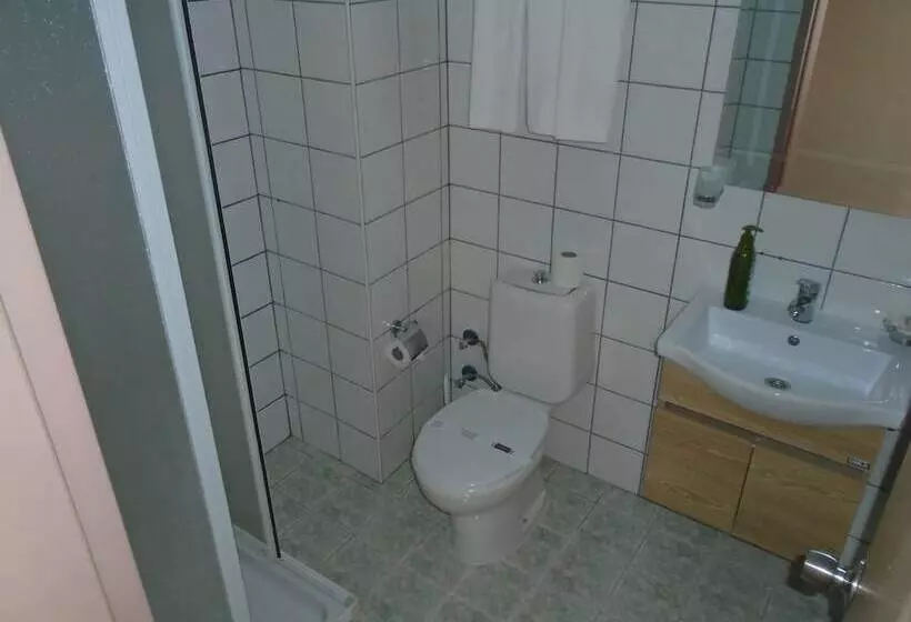 Fotos del hotel Esat Otel:  18