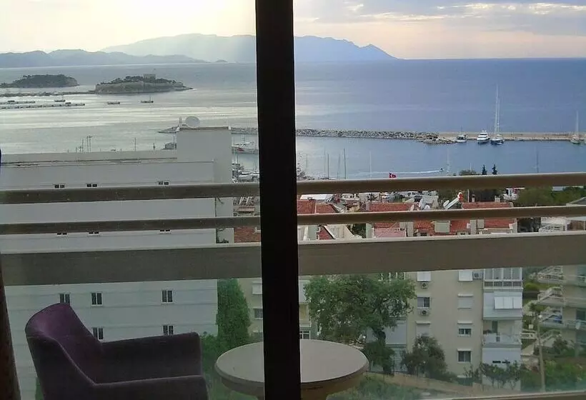 Fotos del hotel Esat Otel:  8