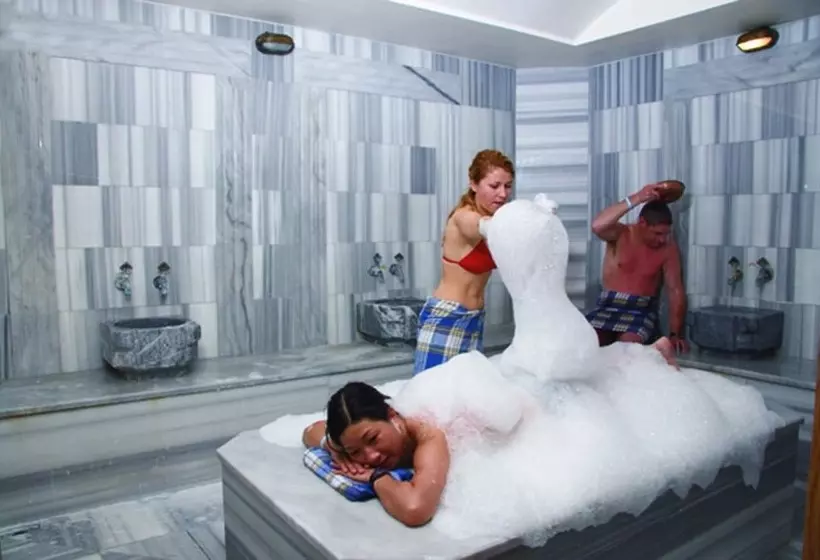 Fotos del hotel Esat Otel:  4