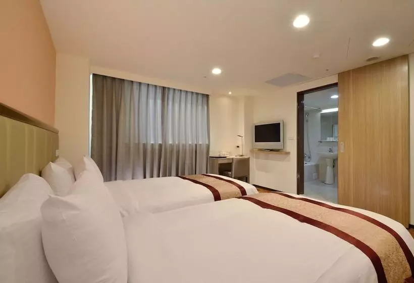 Fotos del hotel Toong Mao Evergreen:  9