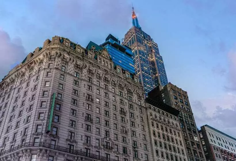 Fotos del hotel Martinique New York On Broadway, Curio Collection By Hilton:  10