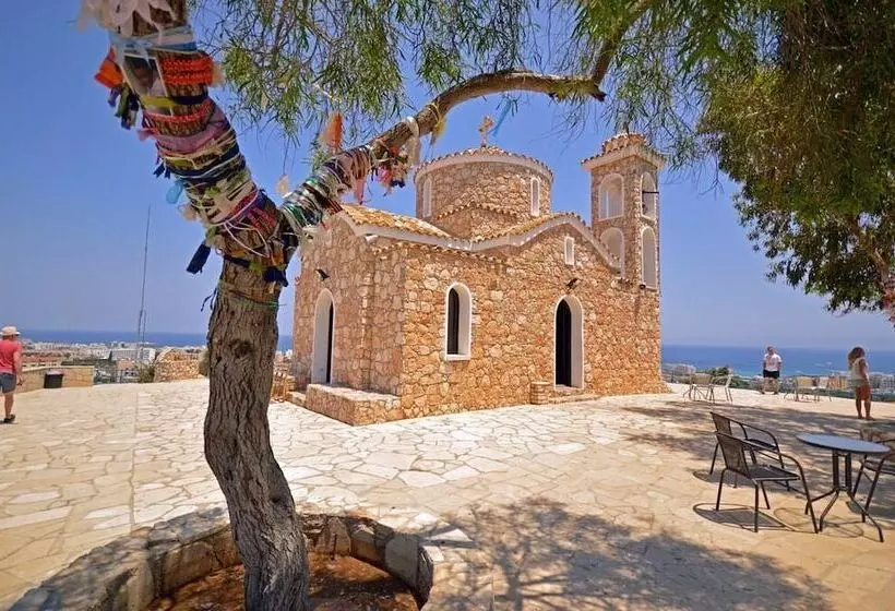 Fotos del hotel Odessa Beach:  6