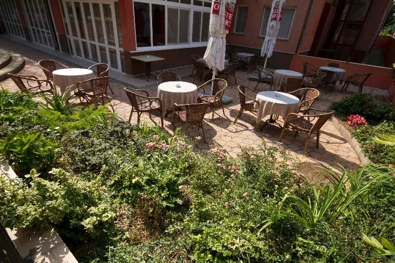 Fotos del hotel Alfa Art:  13