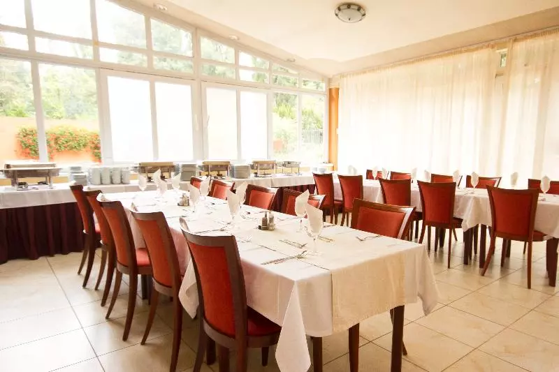 Fotos del hotel Alfa Art:  4