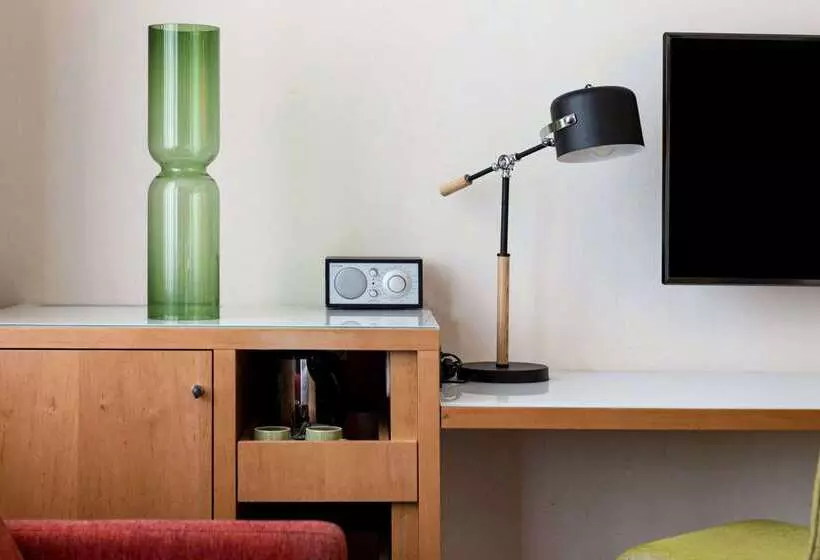 Fotos del hotel Glo Hotel Sello:  24