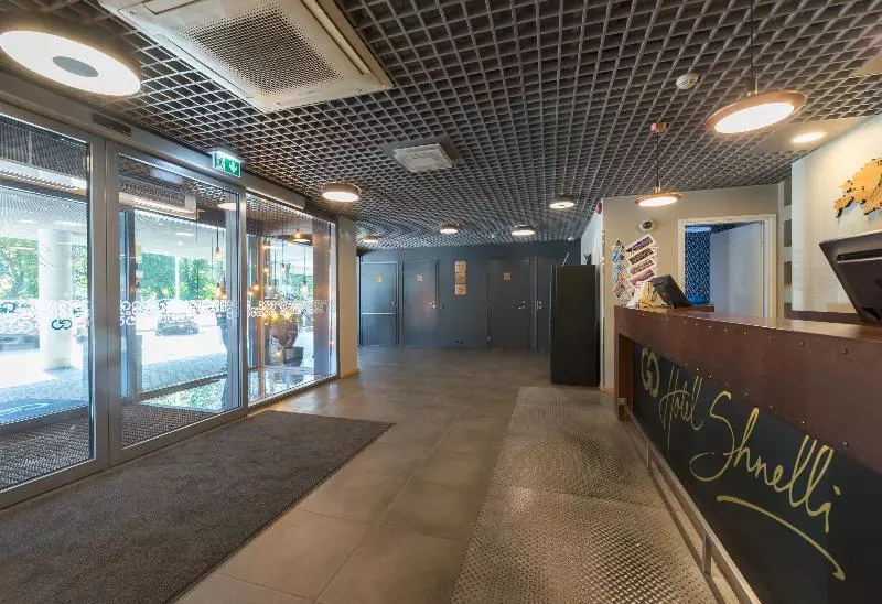 Fotos del hotel Go Hotel Shnelli:  4